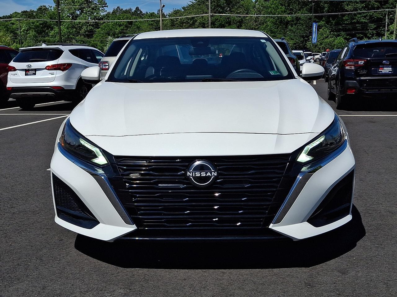 2023 Nissan Altima SV FWD