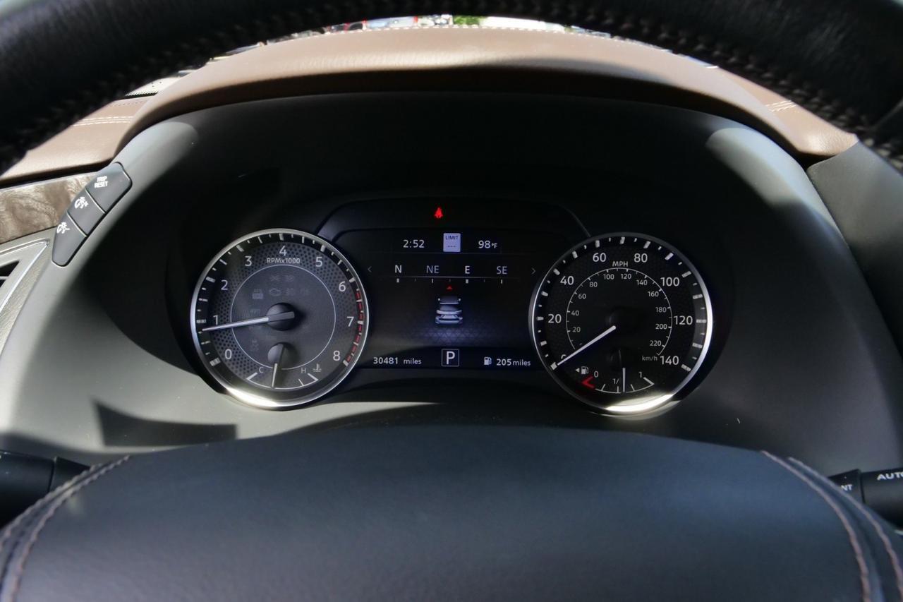 2023 Nissan Armada Platinum / Captain's Chairs / Rear Entertainment! Lincolnton NC
