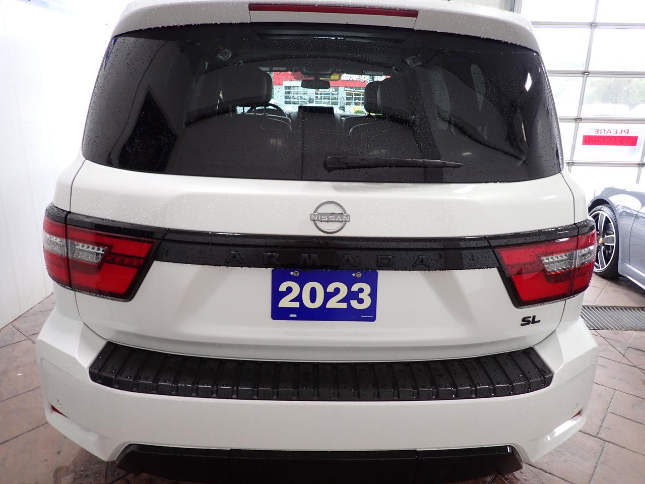 2023 Nissan Armada SL 4WD LEATHER NAVI SUNROOF 7 PASS BUCKET SEATS Listowel ON