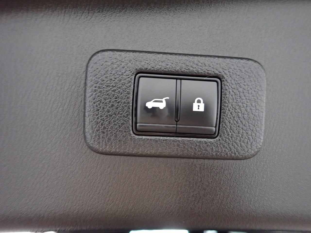 2023 Nissan Armada SL 4WD LEATHER NAVI SUNROOF 7 PASS BUCKET SEATS Listowel ON