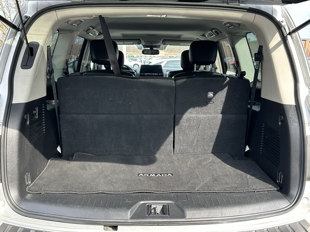 2023 Nissan Armada SL w/Captain&apos;s Chairs Pkg San Clemente CA