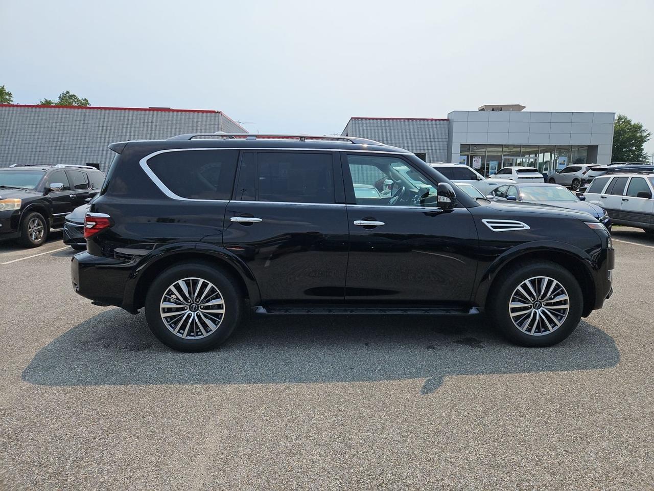 2023 Nissan Armada SL