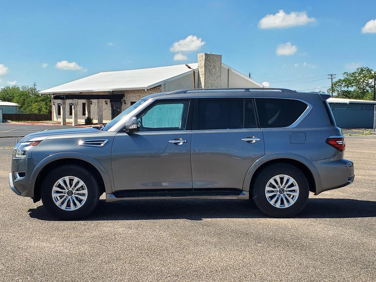 2023 Nissan Armada SV