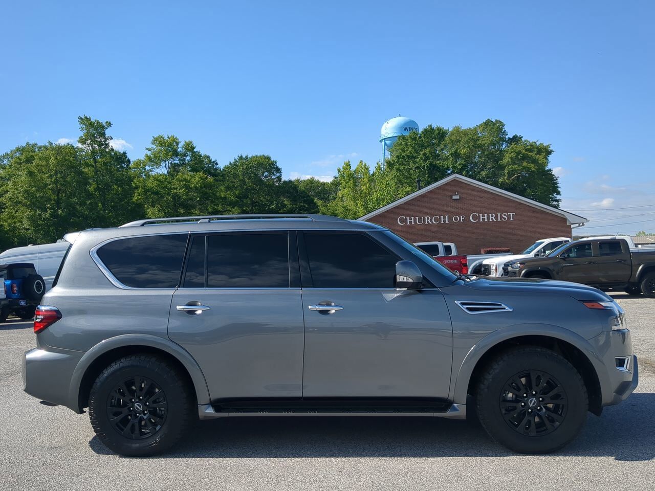 2023 Nissan Armada