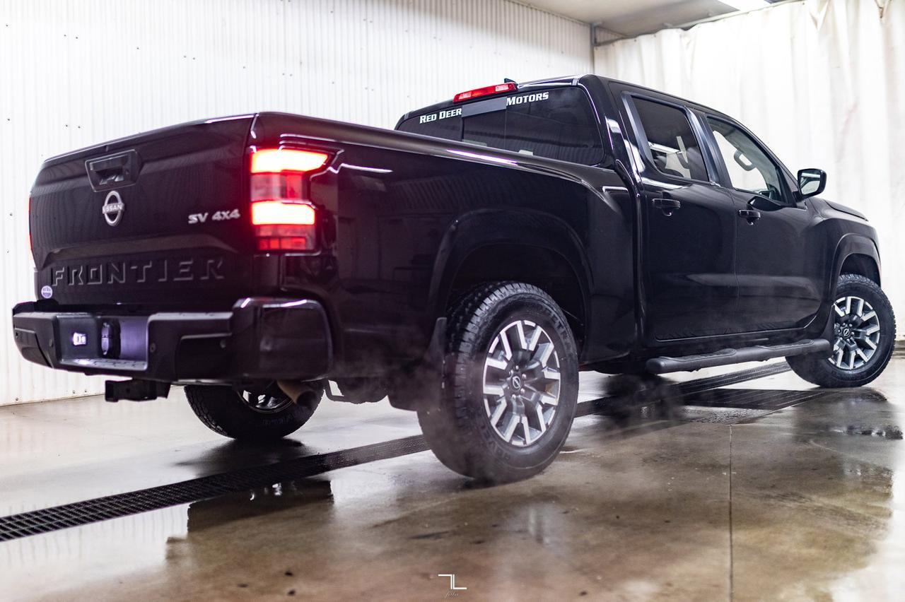 2023 Nissan Frontier 4x4 Crew Cab SV Premium Leather BCam Red Deer AB