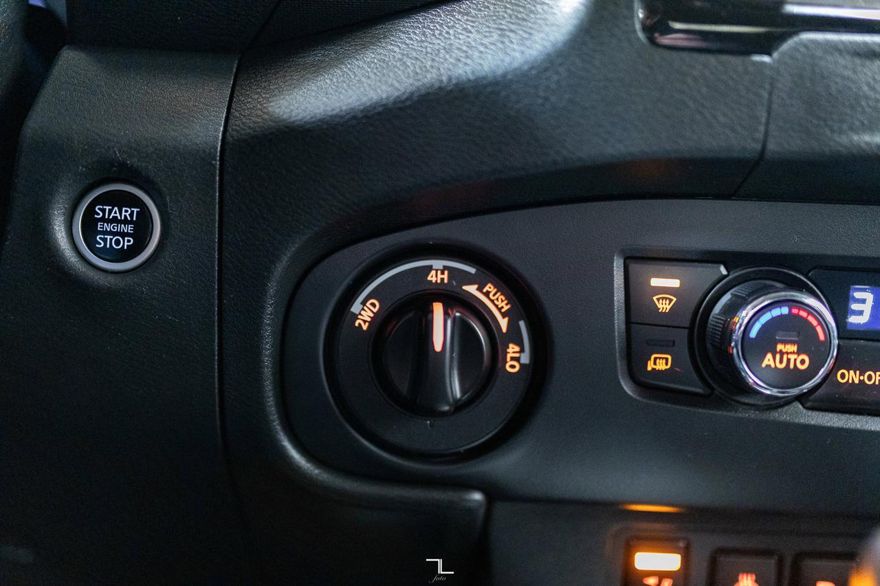 2023 Nissan Frontier 4x4 Crew Cab SV Premium Leather BCam Red Deer AB