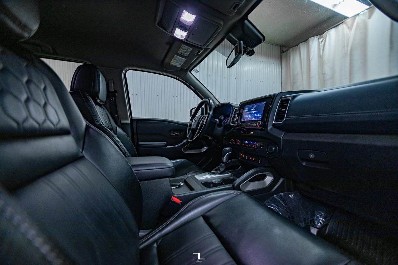 2023 Nissan Frontier 4x4 Crew Cab SV Premium Leather BCam Red Deer AB