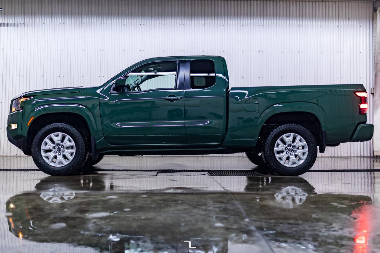 2023 Nissan Frontier 4x4 King Cab SV PSeat BCam Red Deer AB