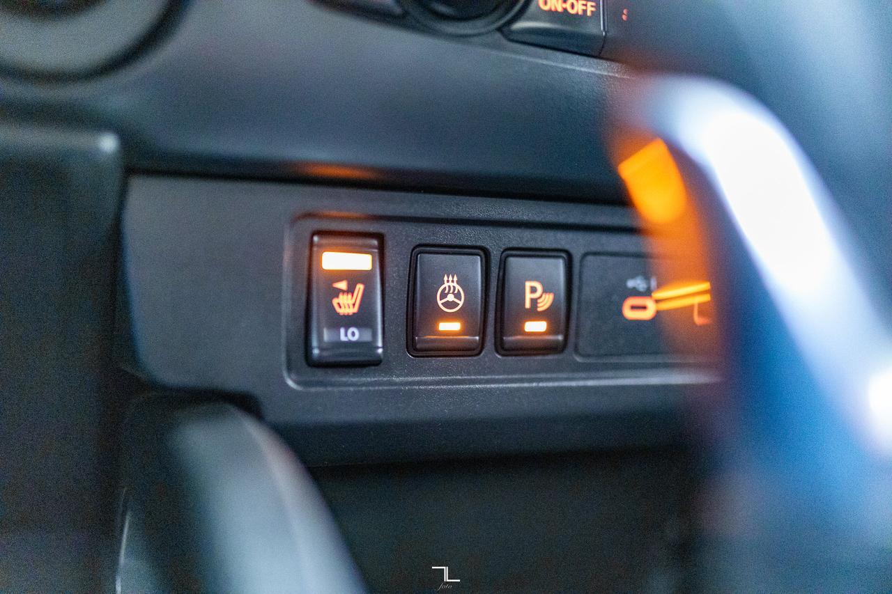 2023 Nissan Frontier 4x4 King Cab SV PSeat BCam Red Deer AB