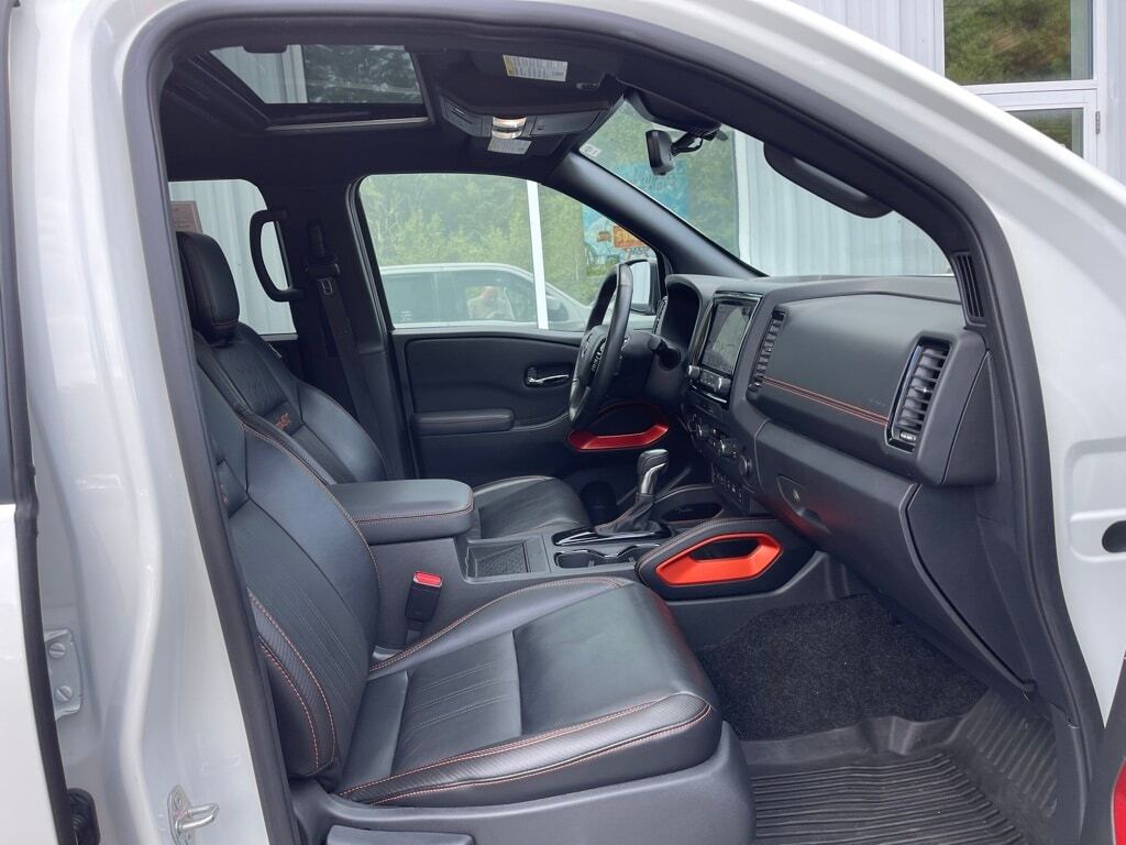 2023 Nissan Frontier PRO-4X Orange MA