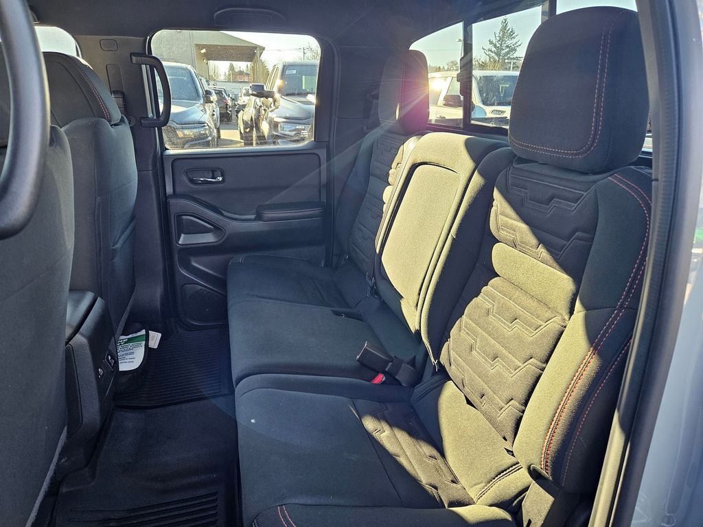 2023 Nissan Frontier PRO-4X Gresham OR