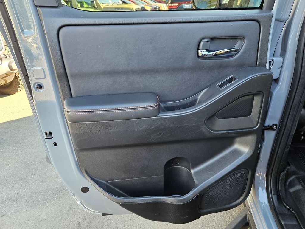 2023 Nissan Frontier PRO-4X Gresham OR