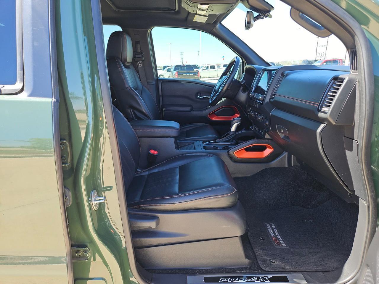 2023 Nissan Frontier PRO-4X Castroville TX