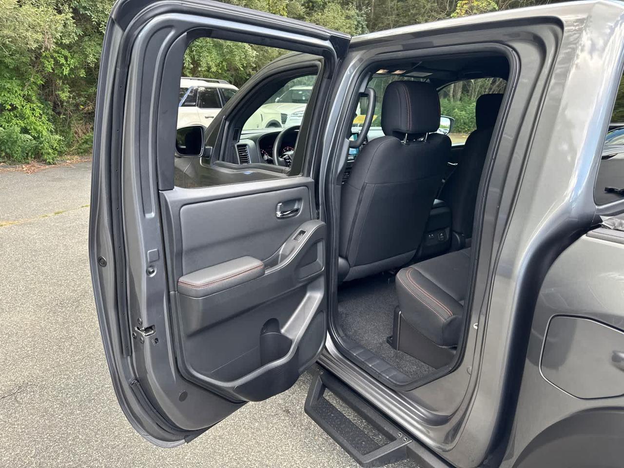 2023 Nissan Frontier PRO-4X Dartmouth MA