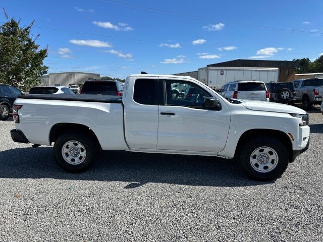 2023 Nissan Frontier S King Cab V6 4x4 w/ Tonneau Ashland VA