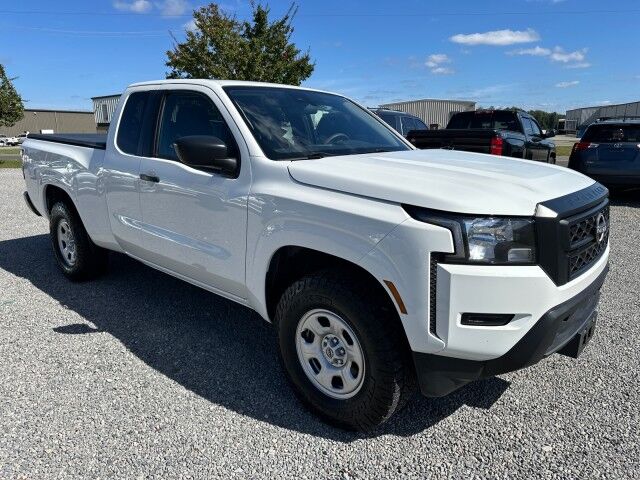 2023 Nissan Frontier S King Cab V6 4x4 w/ Tonneau Ashland VA
