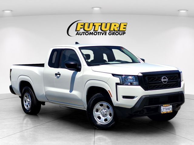 2023 Nissan Frontier S