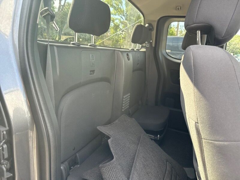 2023 Nissan Frontier S V6 4X4 w/TECHNOLOGY PKG. Seffner FL