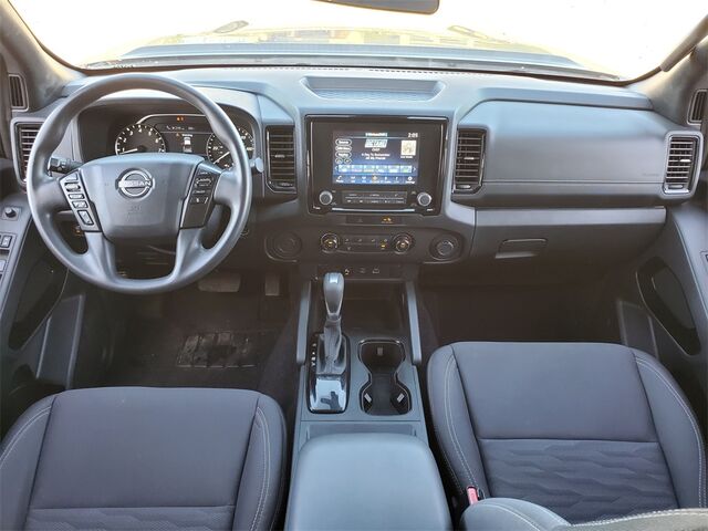 2023 Nissan Frontier SV  TX