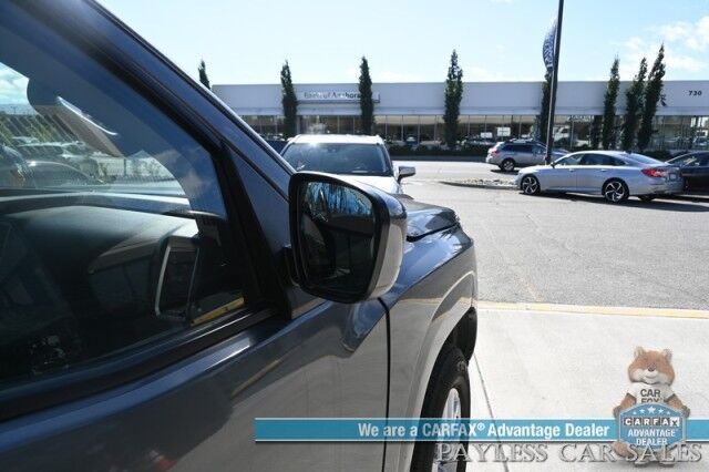2023 Nissan Frontier SV / 4X4 / Crew Cab / 4X4 / Auto Start / Heated Premium Cloth Seats / Heated Steering Wheel / Adaptive Cruise Control / Lane Depart & Blind Spot / Apple CarPlay & Android Auto / Back Up Cam / Tow Pkg / 1-Owner Anchorage AK