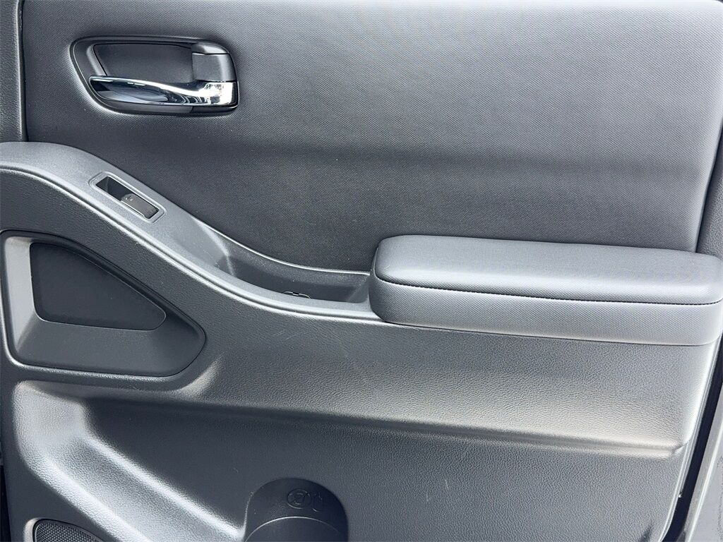 2023 Nissan Frontier SV CAM,HTD STS,BLIND SPOT,17&quot; WHLS Plano TX