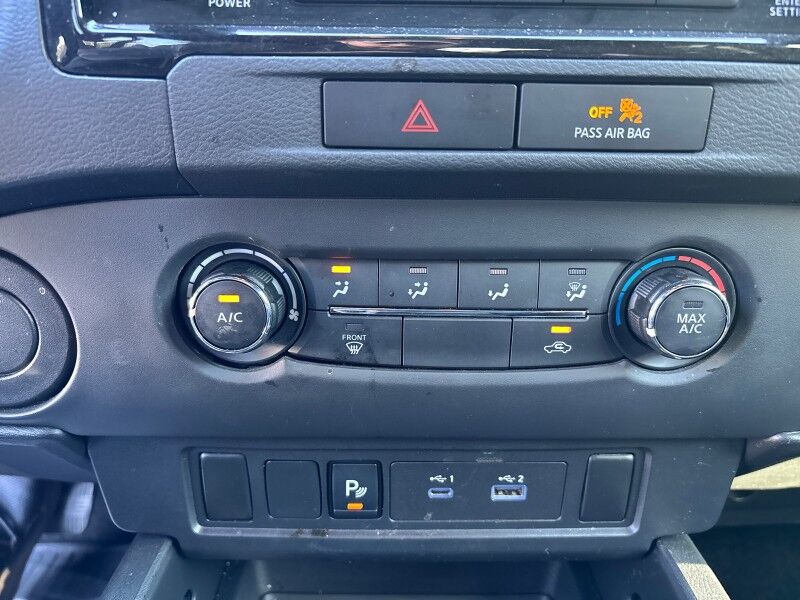 2023 Nissan Frontier SV Crew Cab V6 w/TECH & MIDNIGHT PKG. Seffner FL