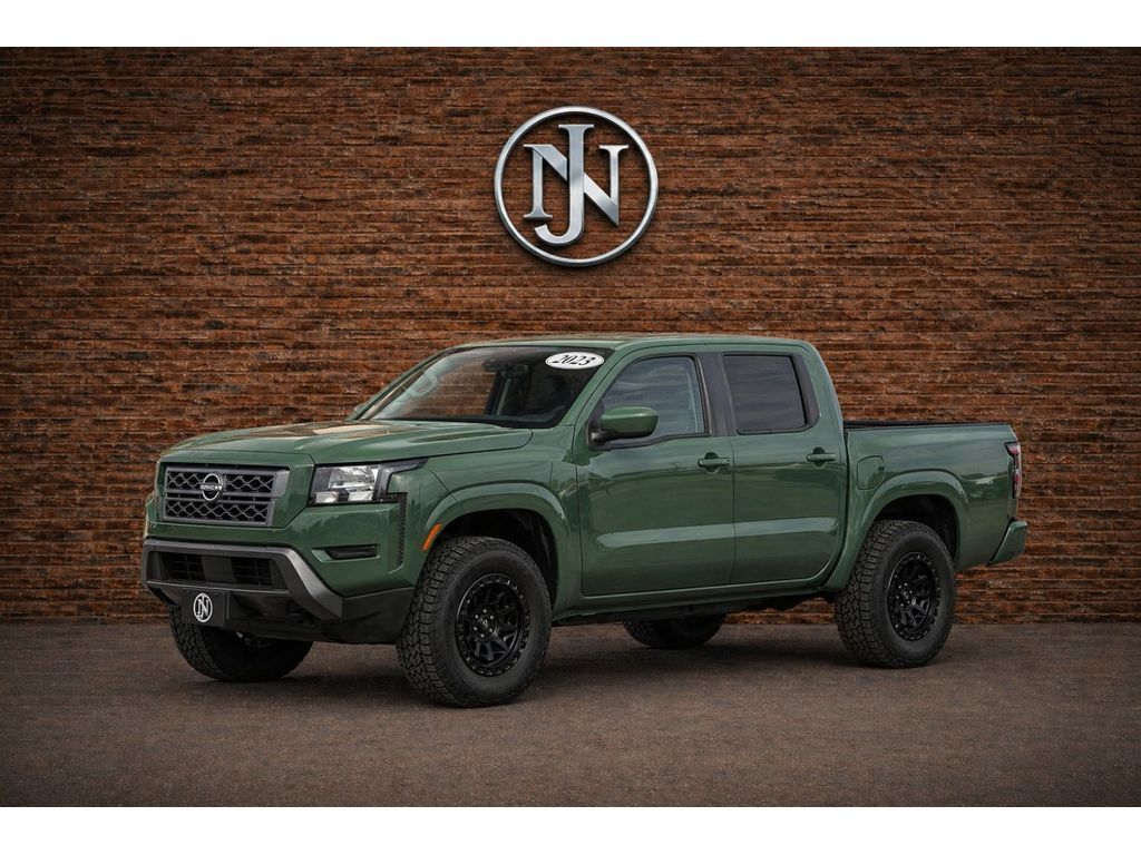 2023 Nissan Frontier SV