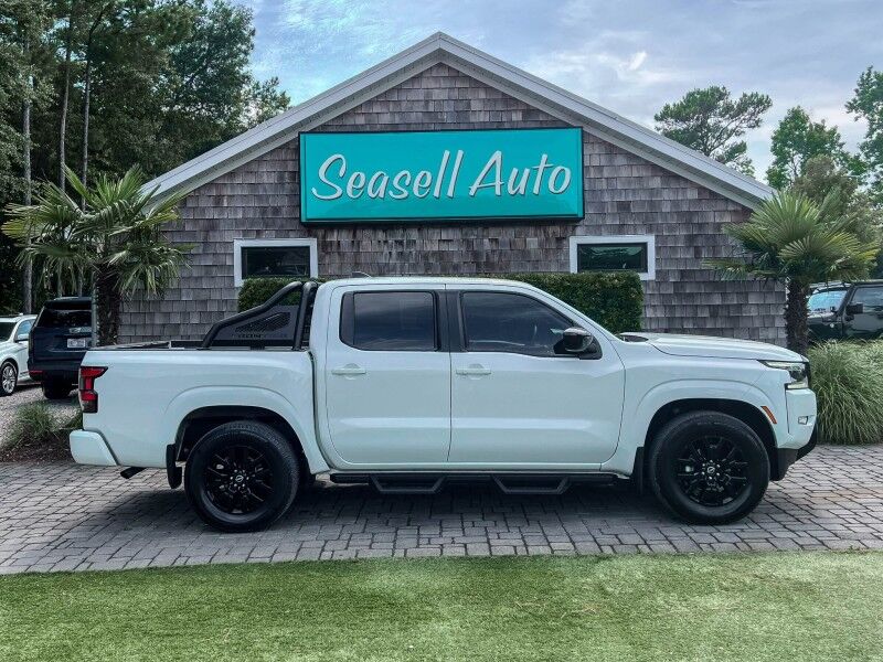 2023 Nissan Frontier SV Crew Cab 4X2 SWB's photo