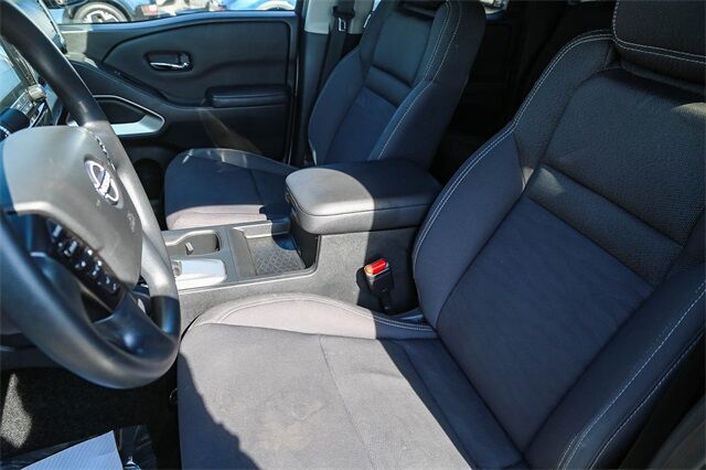 2023 Nissan Frontier SV Tacoma WA