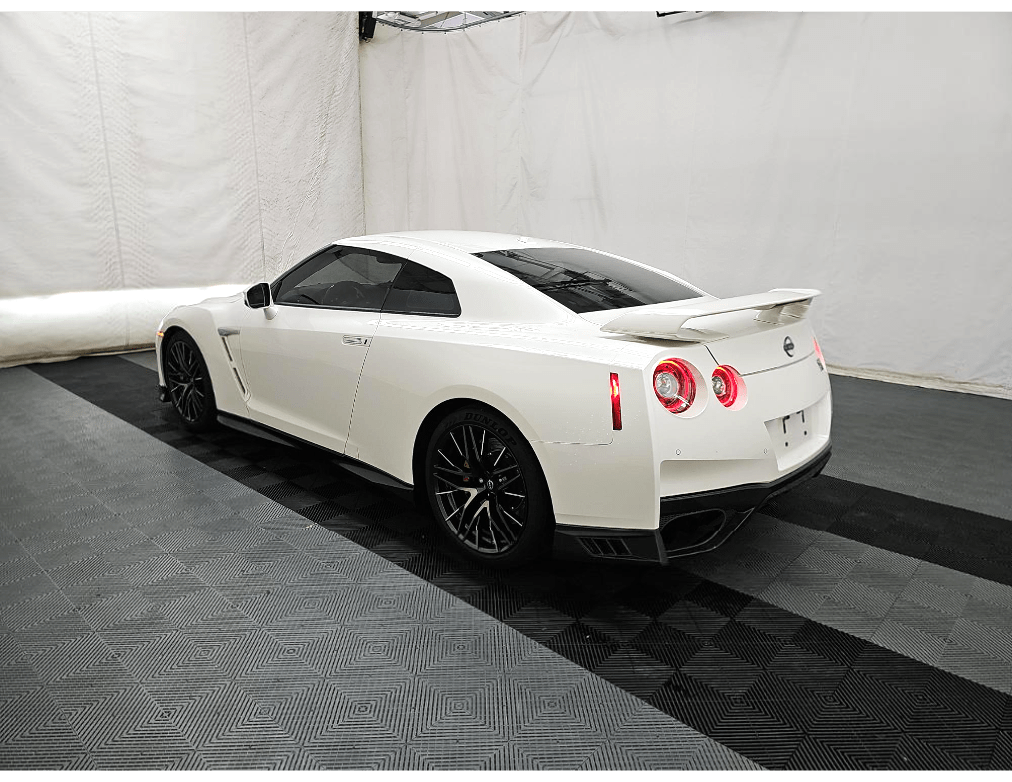2023 Nissan GT-R Premium Rays Wheels / Bose Sound Portland OR