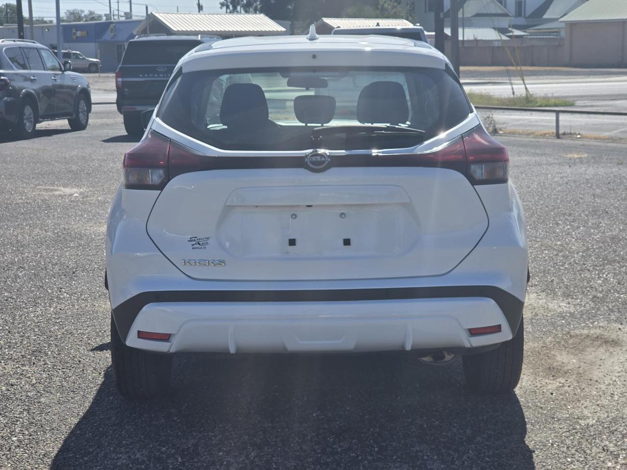 2023 Nissan Kicks S