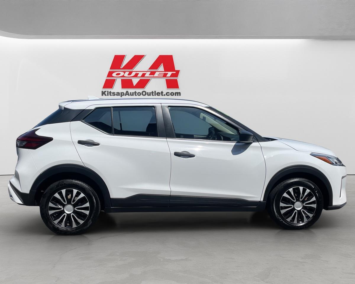 2023 Nissan Kicks S Sport Utility 4D
