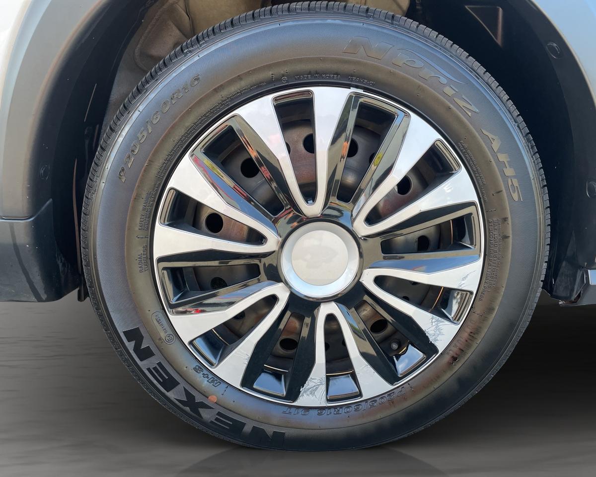 2023 Nissan Kicks S Sport Utility 4D Port Orchard WA
