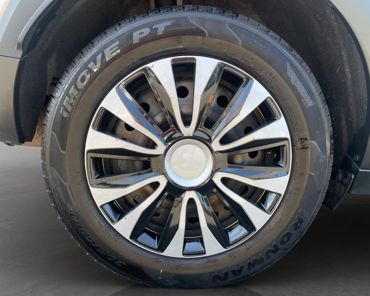 2023 Nissan Kicks S Sport Utility 4D Port Orchard WA