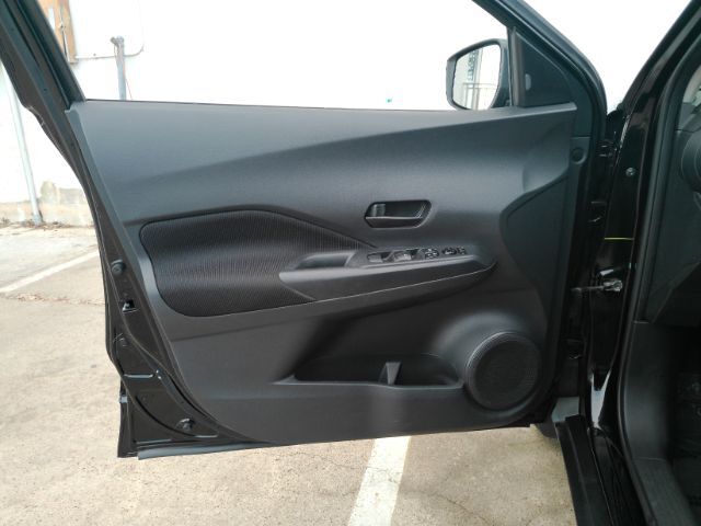 2023 Nissan Kicks S Xtronic CVT Plano TX