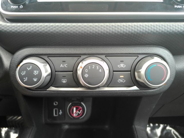 2023 Nissan Kicks S Xtronic CVT Plano TX