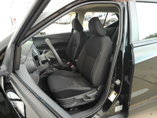 2023 Nissan Kicks S Xtronic CVT Plano TX