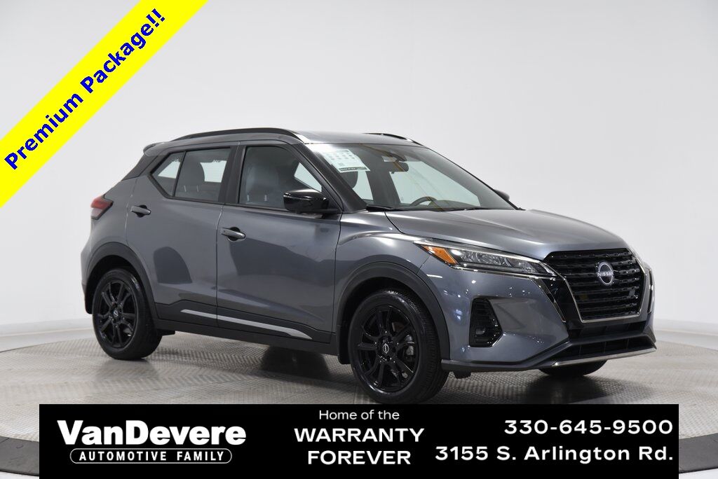 Used 2023 Nissan Kicks SR FWD