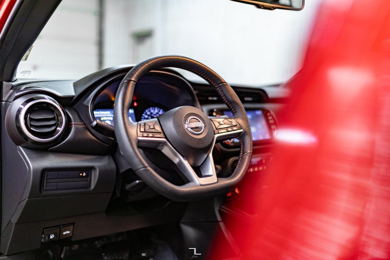 2023 Nissan Kicks SR Premium Leather BCam Red Deer AB