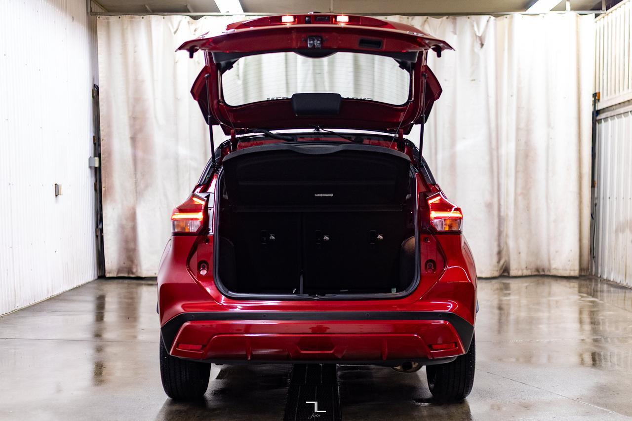 2023 Nissan Kicks SR Premium Leather BCam Red Deer AB