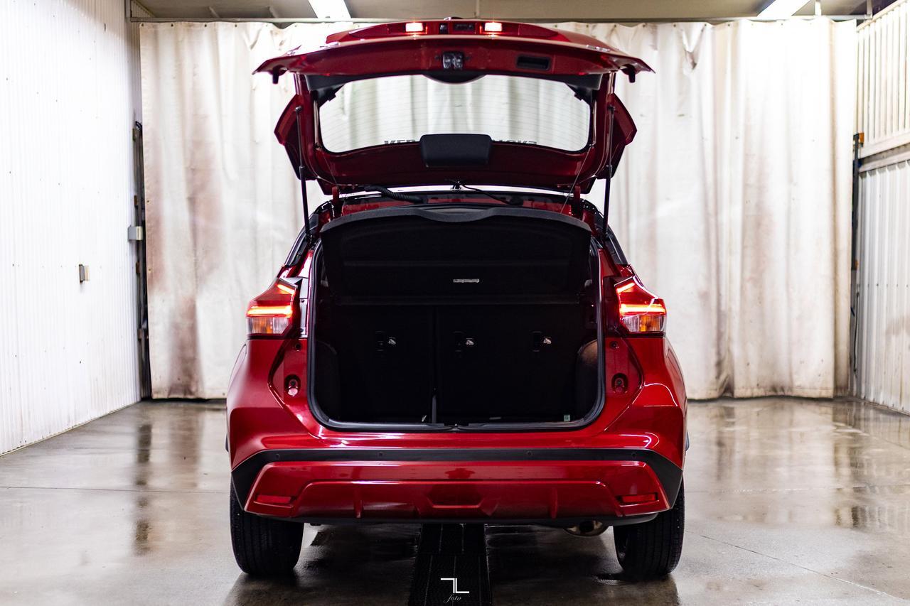 2023 Nissan Kicks SR Premium Leather BCam Red Deer AB