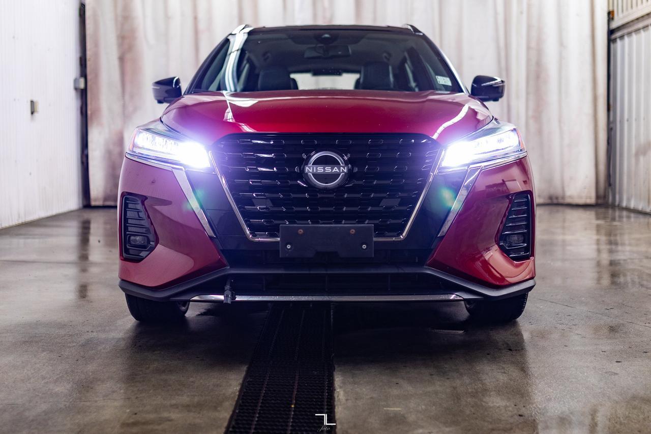 2023 Nissan Kicks SR Premium Leather BCam Red Deer AB