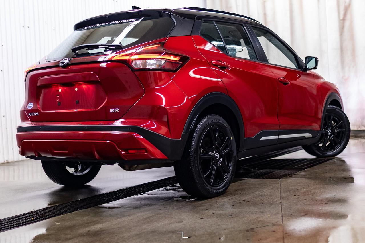 2023 Nissan Kicks SR Premium Leather BCam Red Deer AB