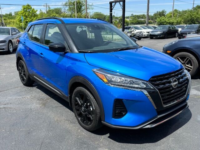 2023 Nissan Kicks SR Xtronic CVT