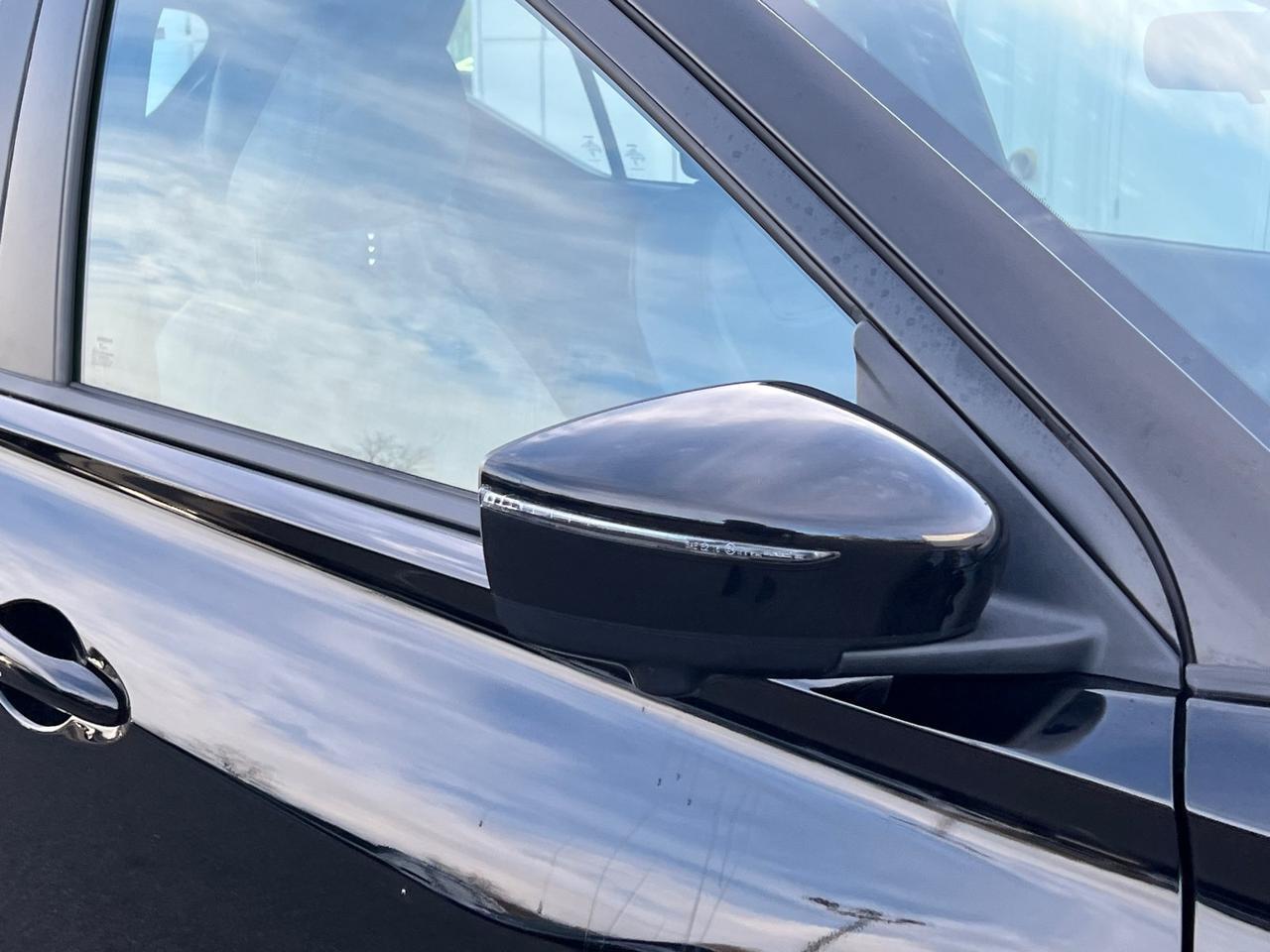 2023 Nissan Kicks SR Hagerstown MD