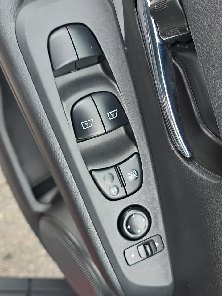 2023 Nissan Kicks SR Glen Burnie MD