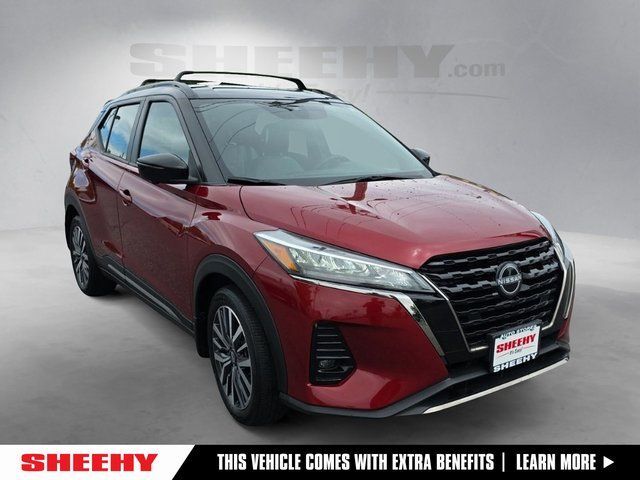 2023 Nissan Kicks SR