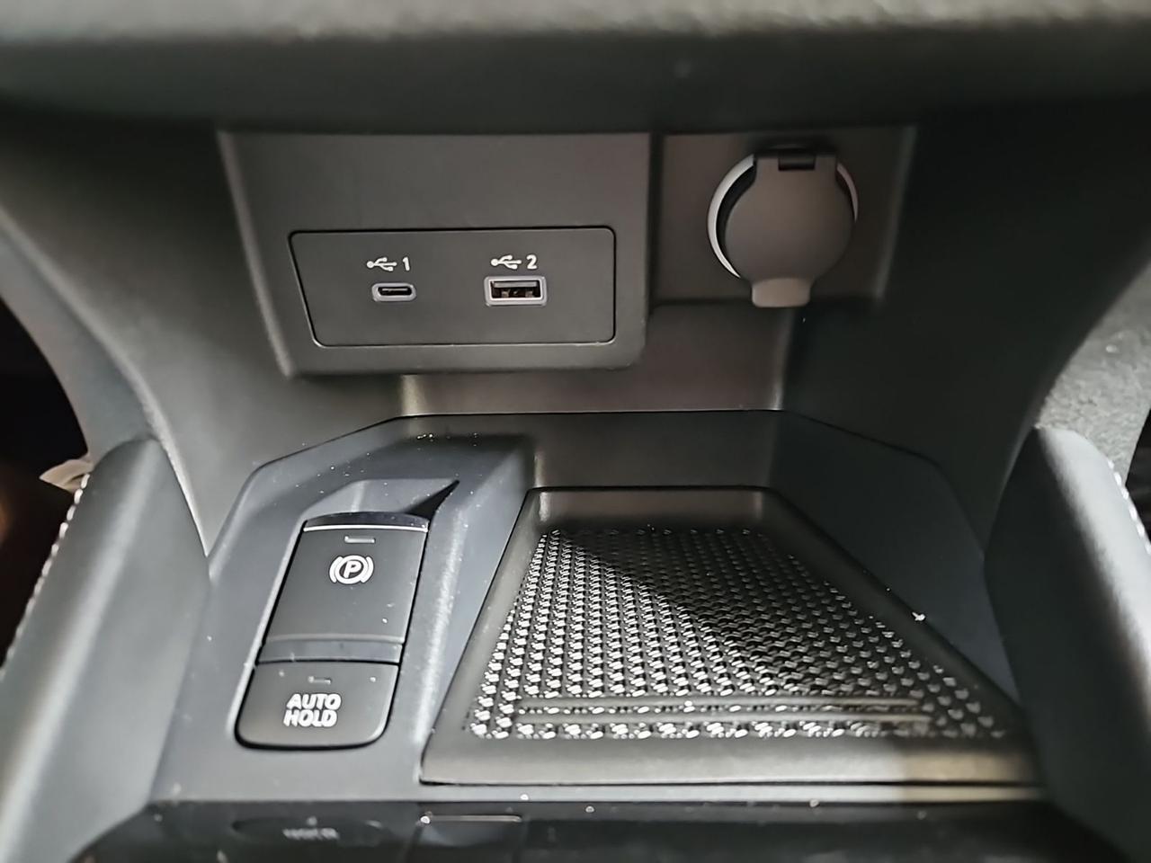 2023 Nissan Kicks SR Waldorf MD