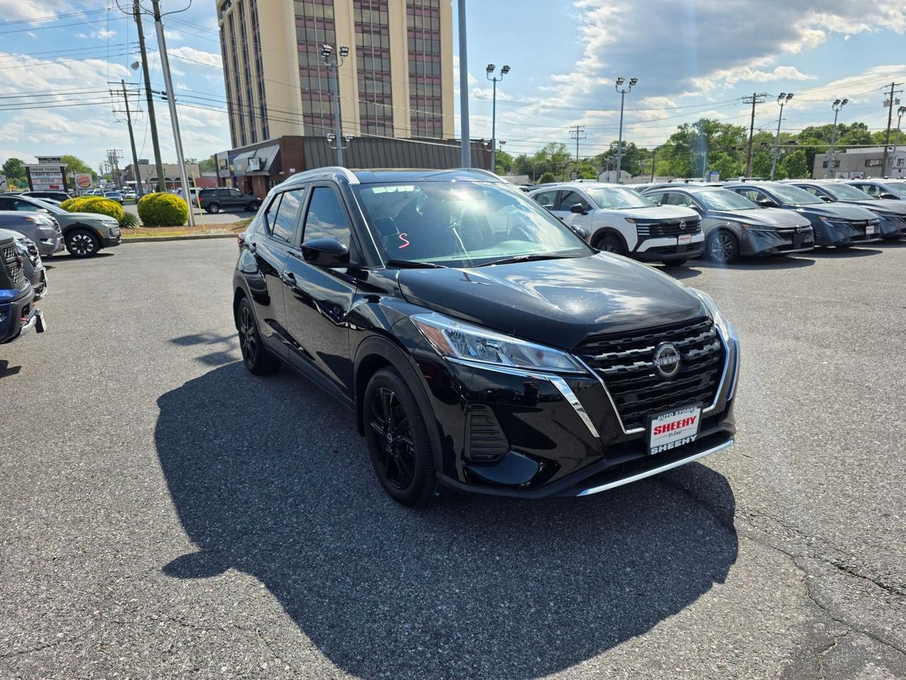 2023 Nissan Kicks