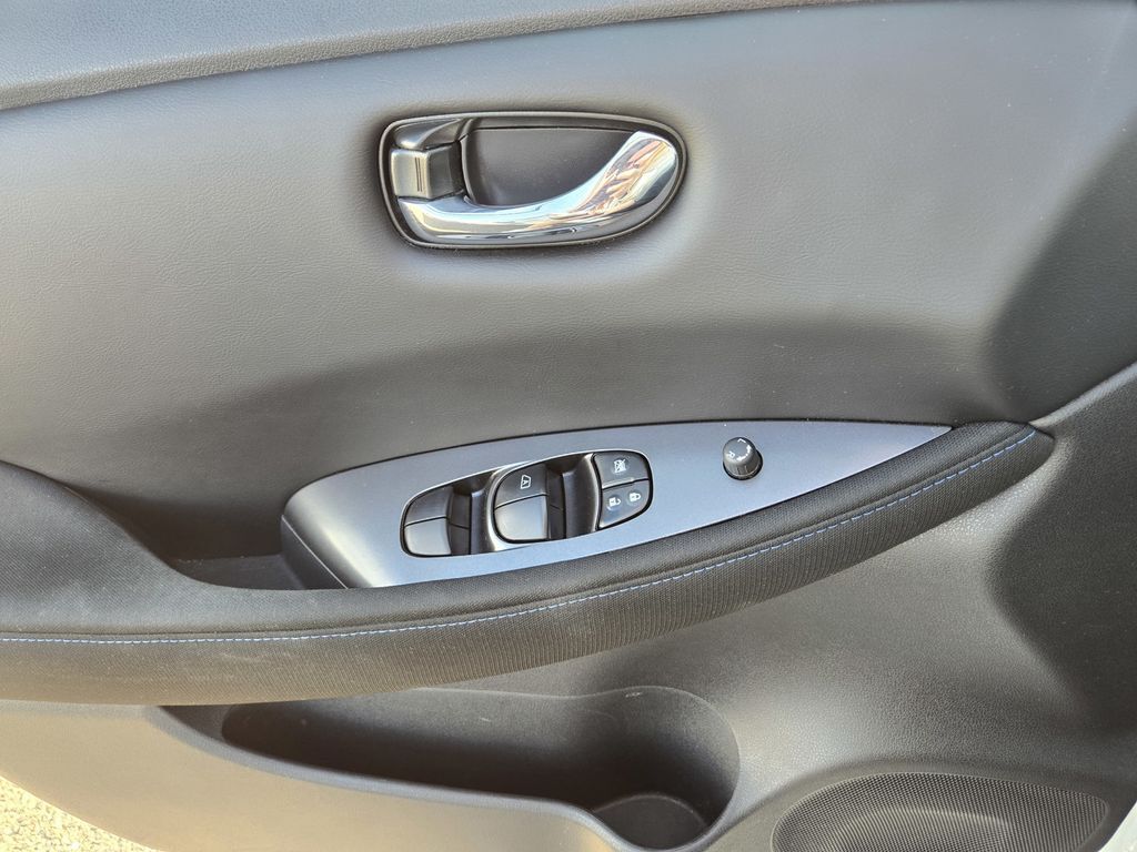 2023 Nissan LEAF S Folsom CA